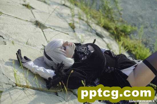 俄妹COS多版本2B小姐姐 大波浪的2B爱了吗?