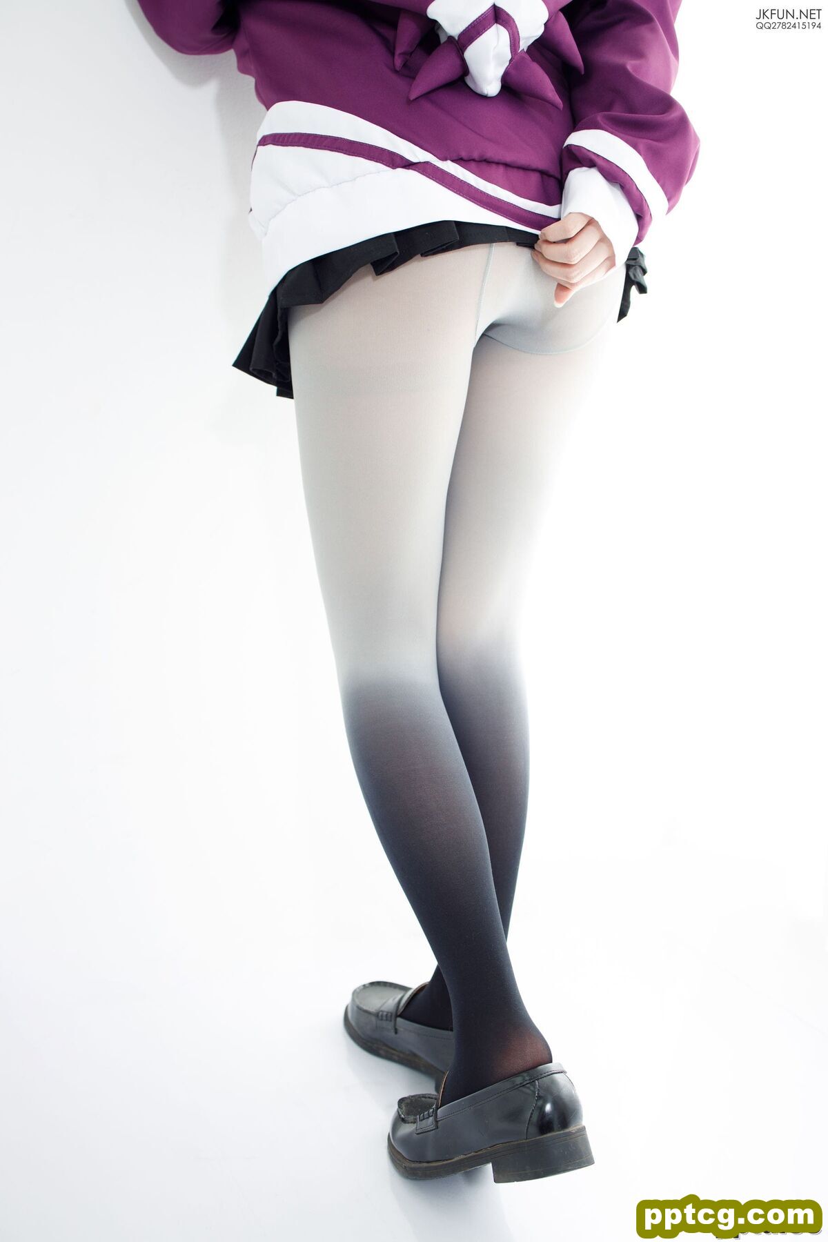 雪晴《COSPLAYER》 [森萝财团] JKFUN-004 写真集
