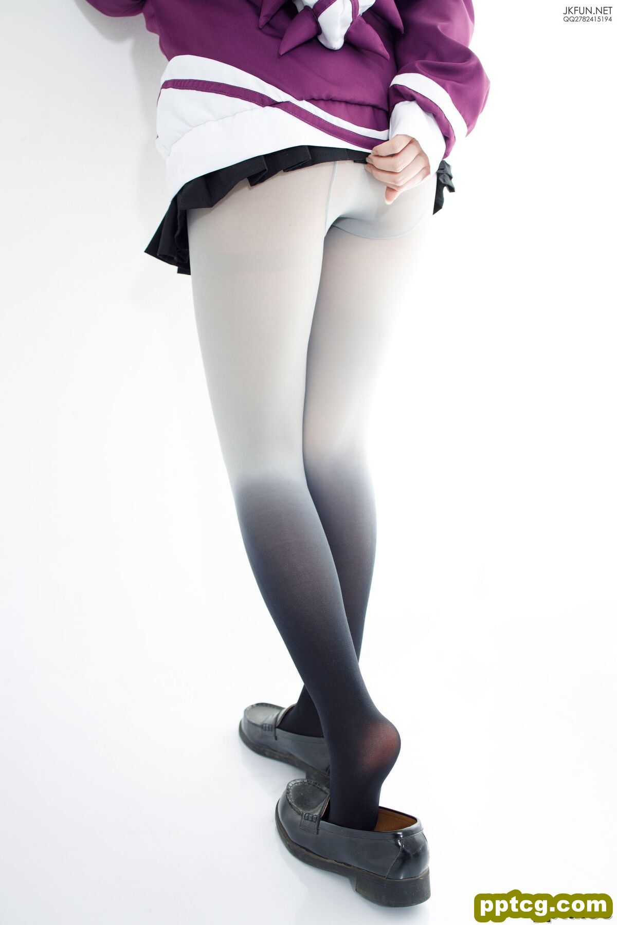 雪晴《COSPLAYER》 [森萝财团] JKFUN-004 写真集