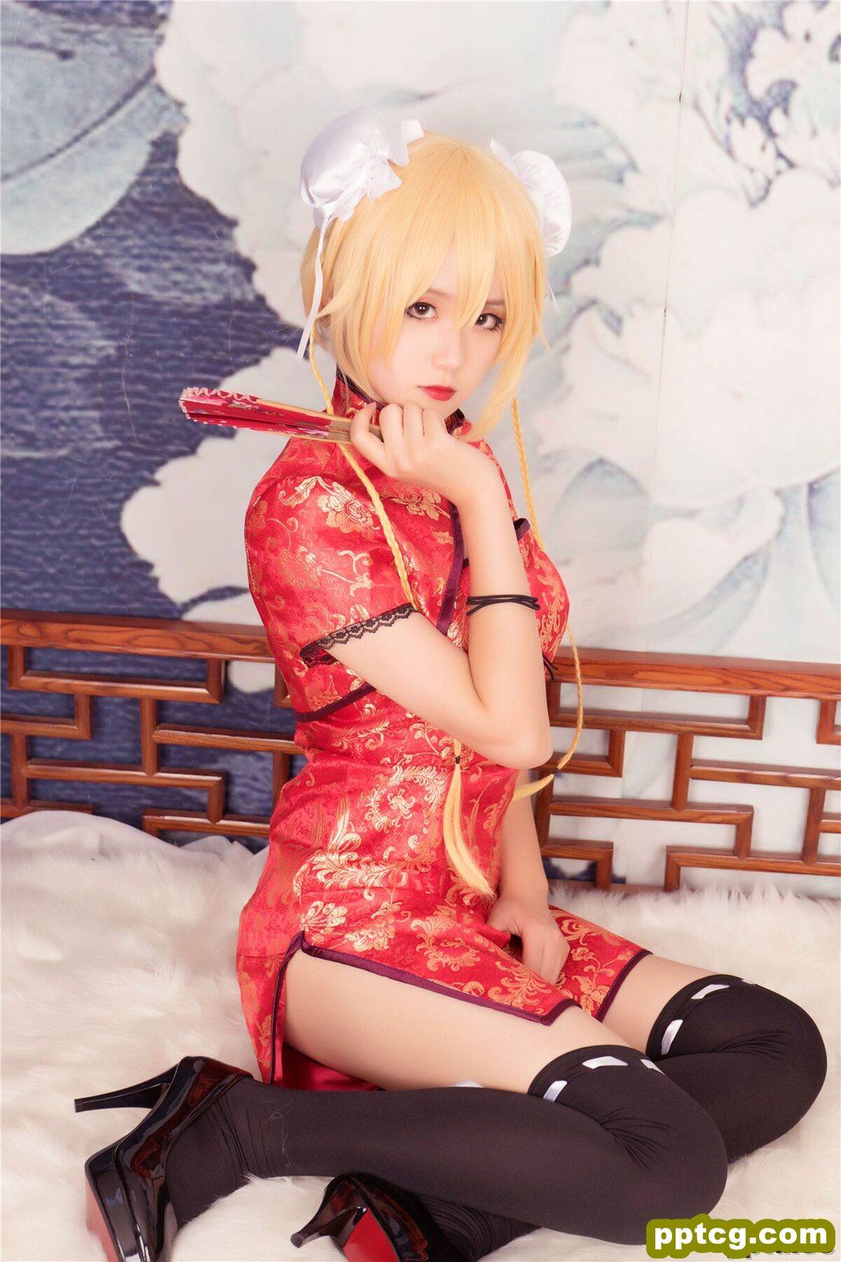 [风之领域] NO.164 红旗袍黑丝COS 写真集