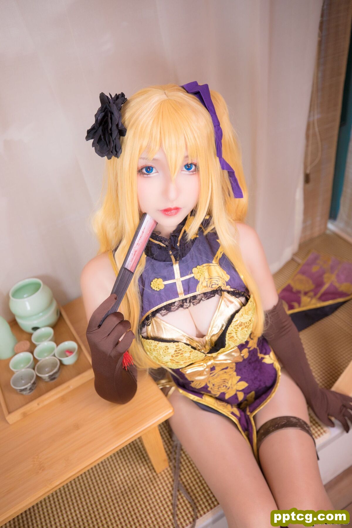 神楽坂真冬《艳娘幻梦谭 - 金莲》 [萝莉COSPLAY] 写真集