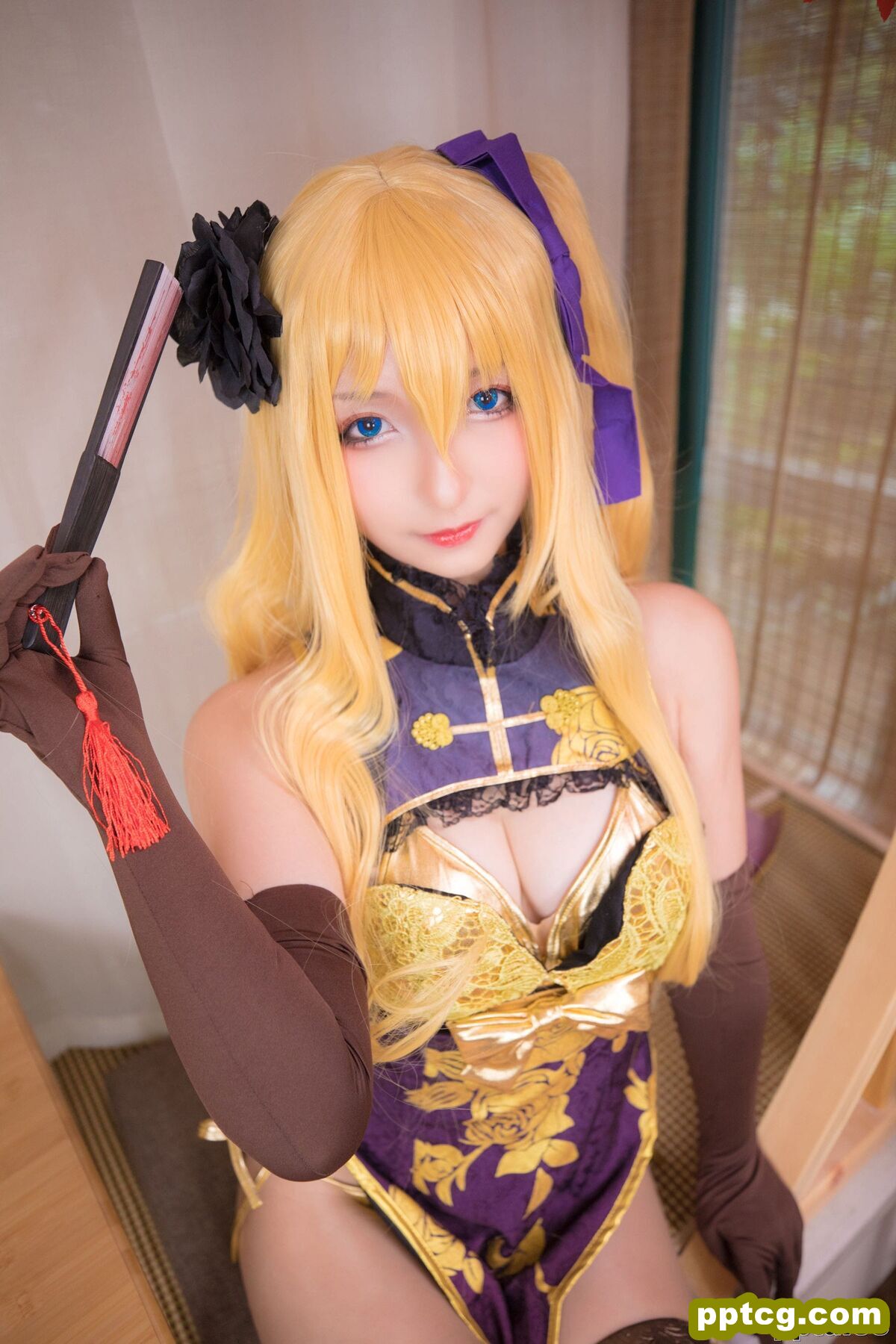 神楽坂真冬《艳娘幻梦谭 - 金莲》 [萝莉COSPLAY] 写真集