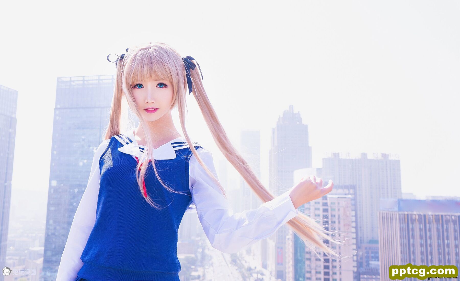 COSER面饼仙儿《双马尾COS》 [COSPLAY美女] 写真集