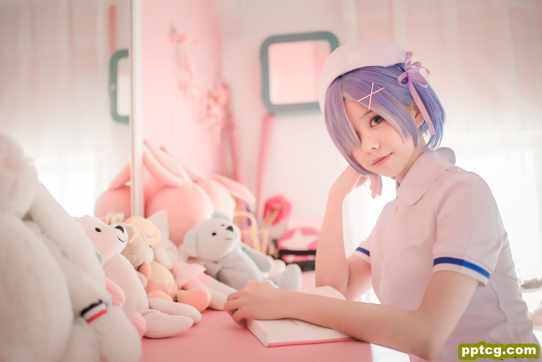 小野妹子w《白色纱裙+蕾姆护士+蕾姆兔女郎》  [COSPLAY美女] 写真集