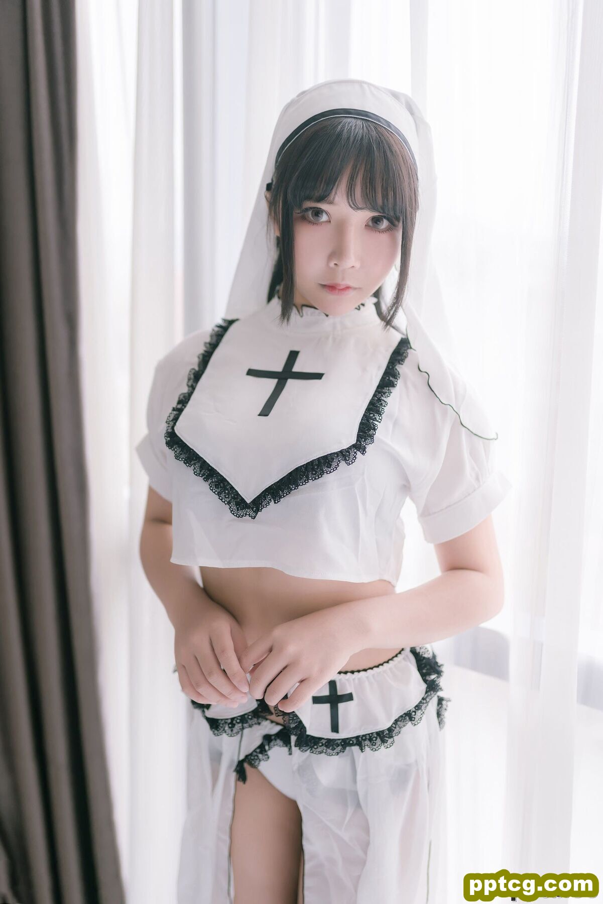 COSER抱走莫子aa《纯白修女》 [COSPLAY美女] 写真集-皮皮兔动漫