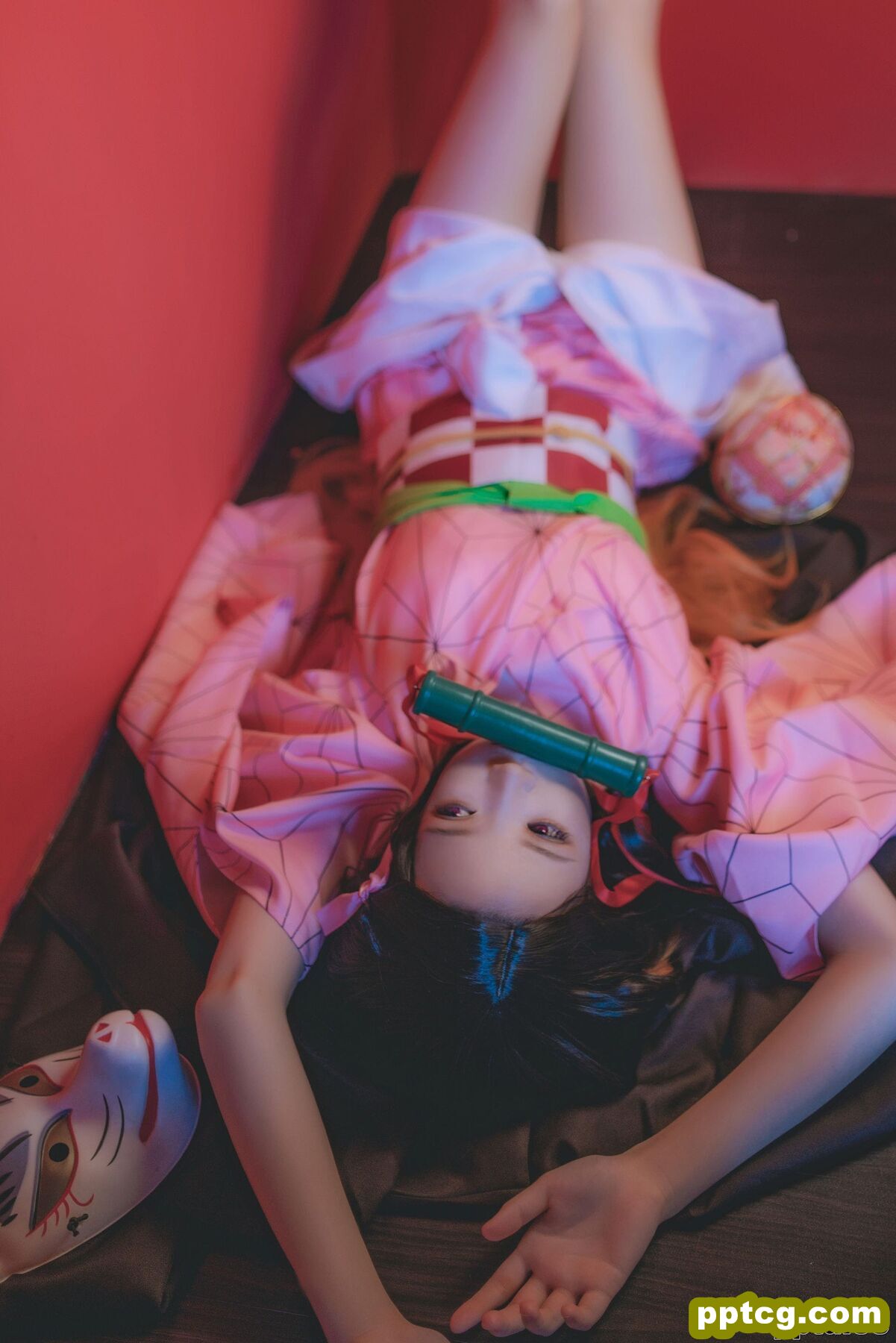 桜桃喵《灶门祢豆子》 [萝莉COS] 写真集