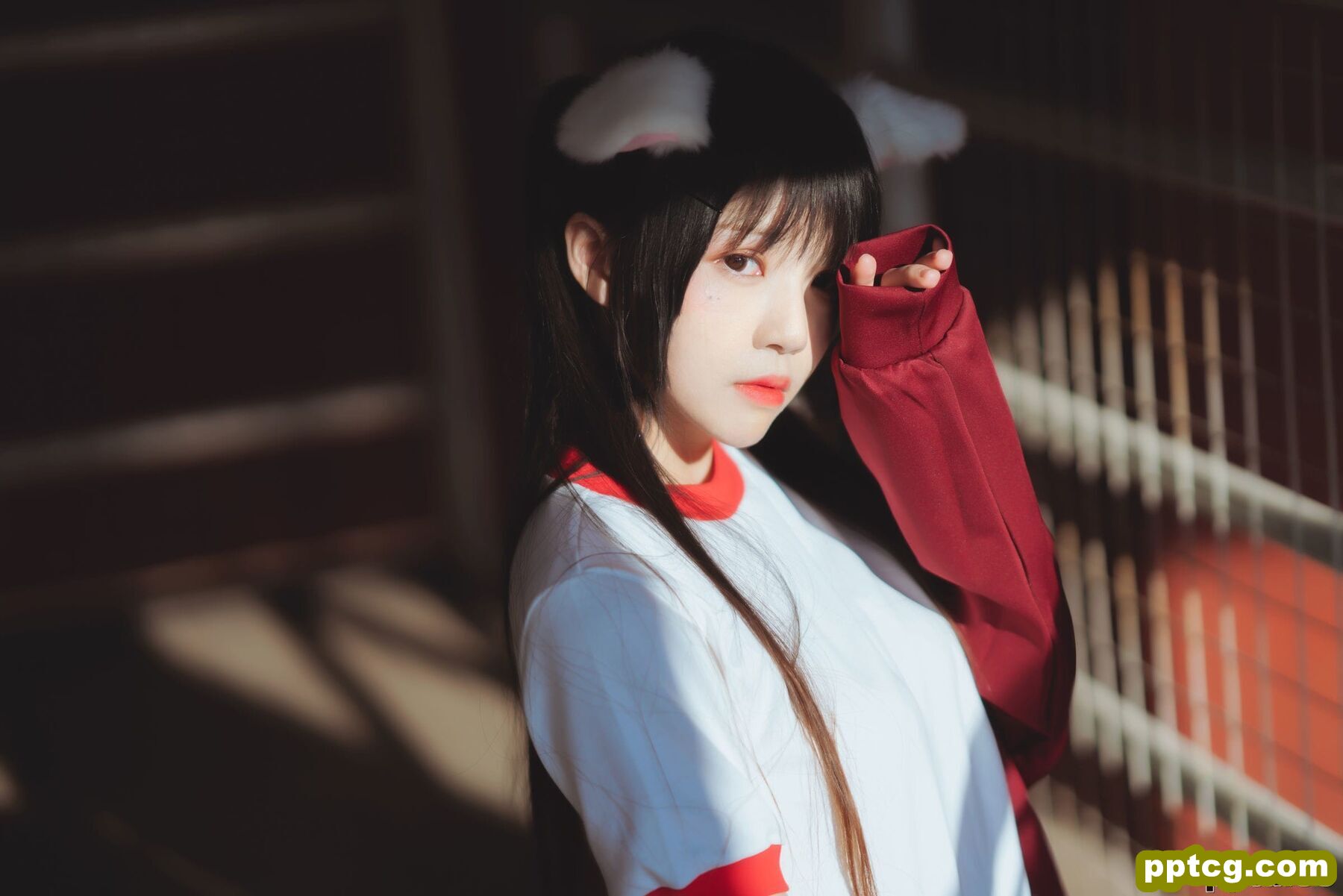 桜桃喵《红色体操服》 [萝莉COS] 写真集