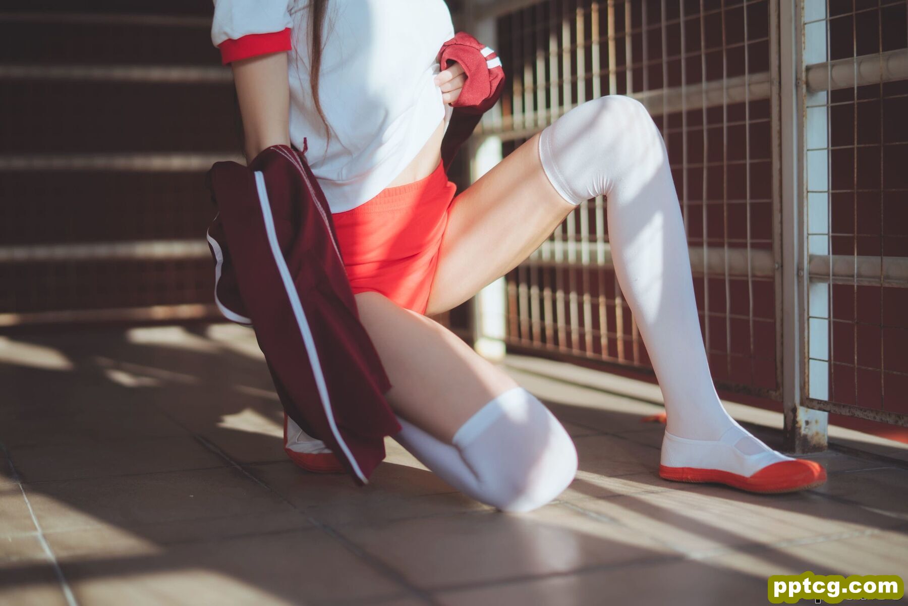 桜桃喵《红色体操服》 [萝莉COS] 写真集