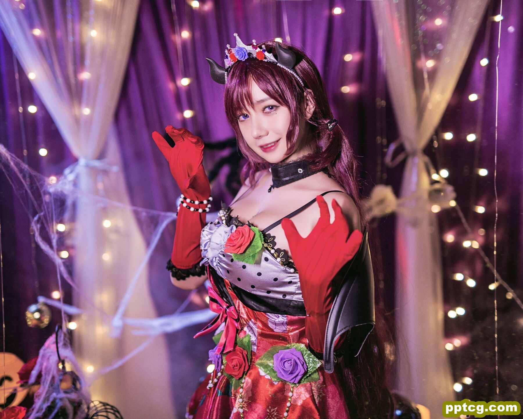 COSER洛丽塔大哥《小恶魔+甄姬+金莲》  [COSPLAY美女] 写真集