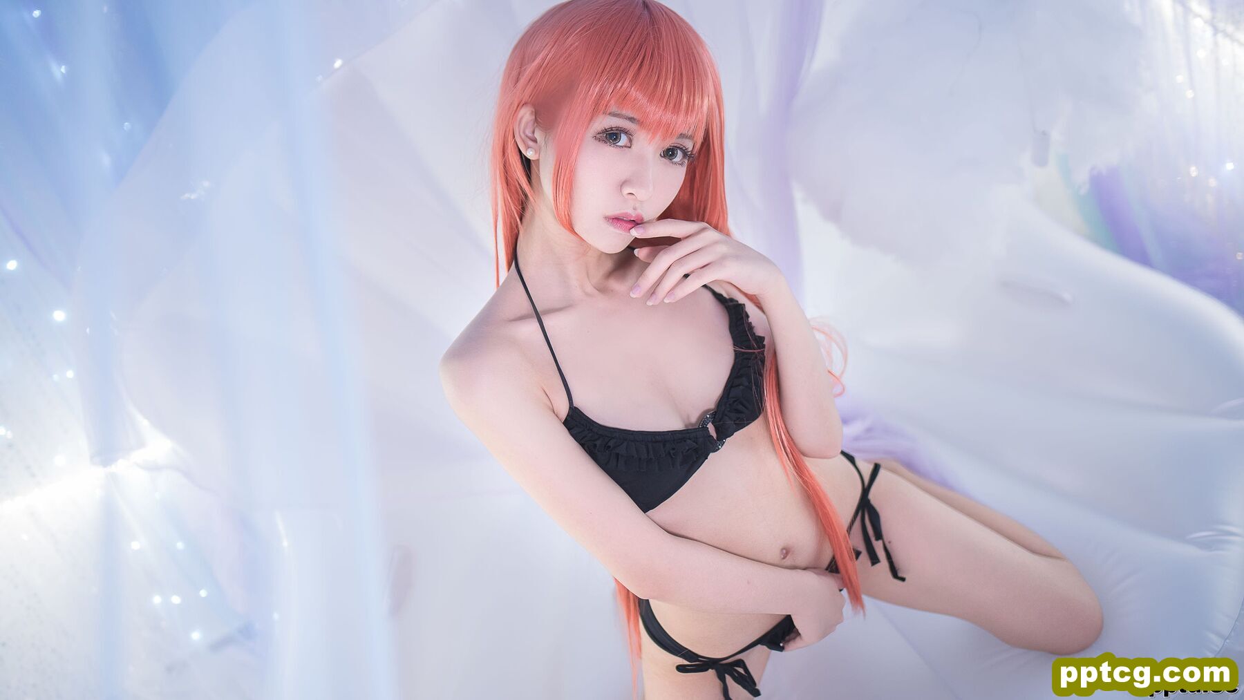 鳗鱼霏儿《红发魔女》 [COSPLAY美女] 写真集
