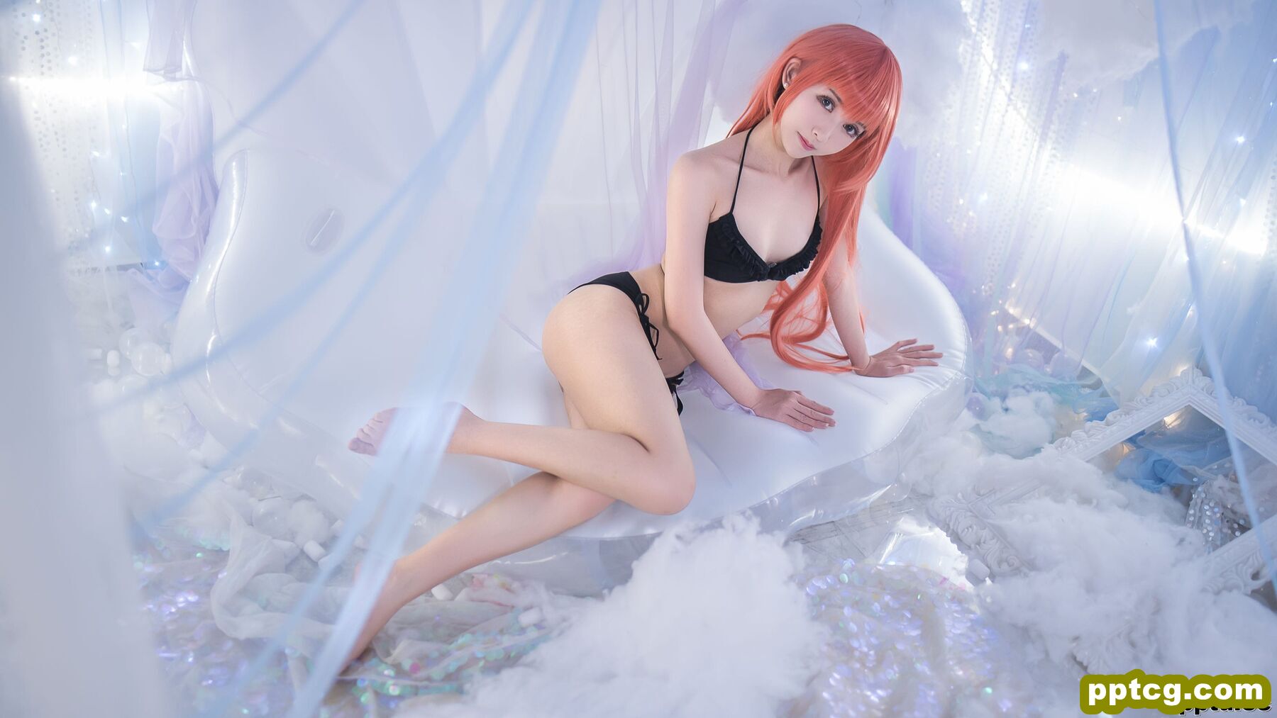 鳗鱼霏儿《红发魔女》 [COSPLAY美女] 写真集