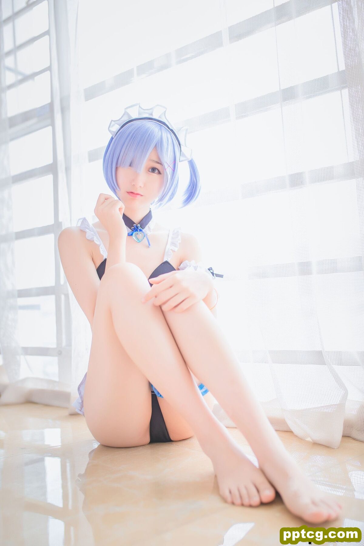 木绵绵OwO《蕾姆泳装+兔女郎》 [萝莉COS] 写真集