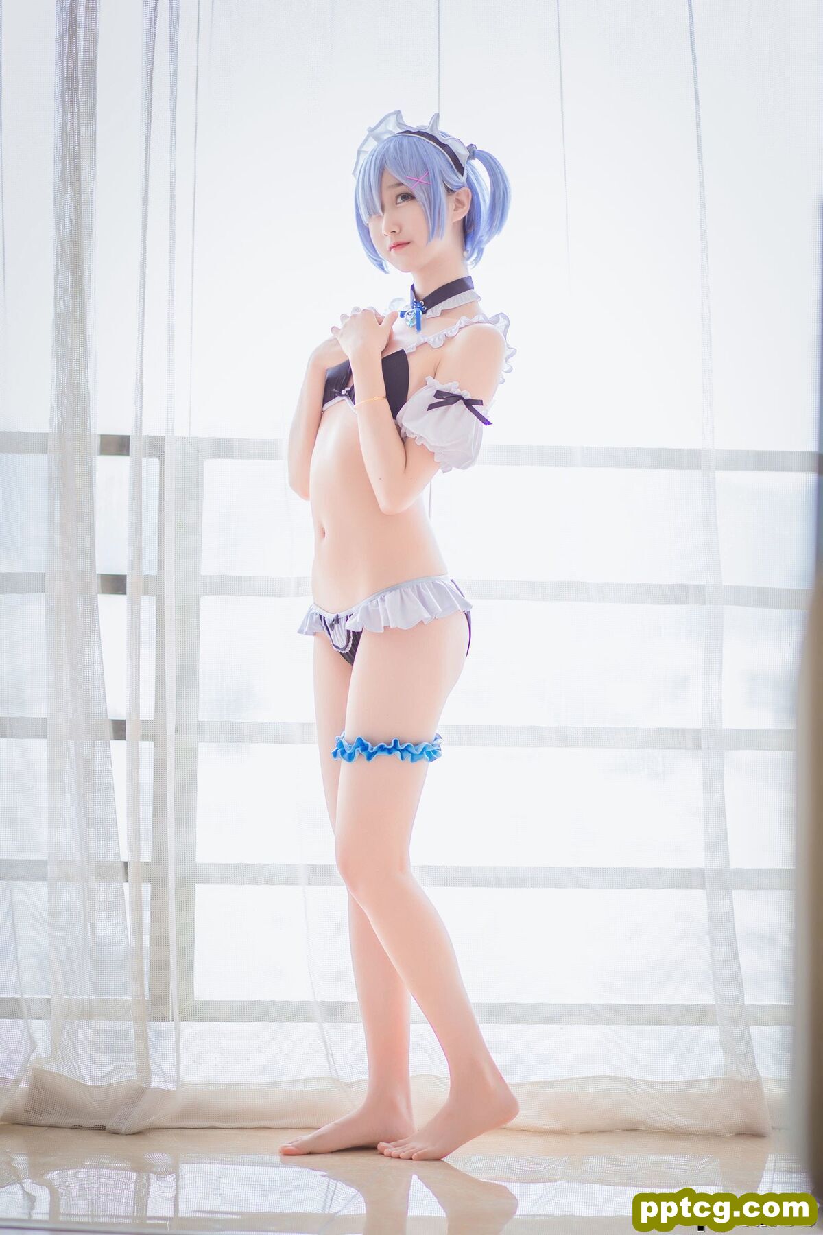 木绵绵OwO《蕾姆泳装+兔女郎》 [萝莉COS] 写真集