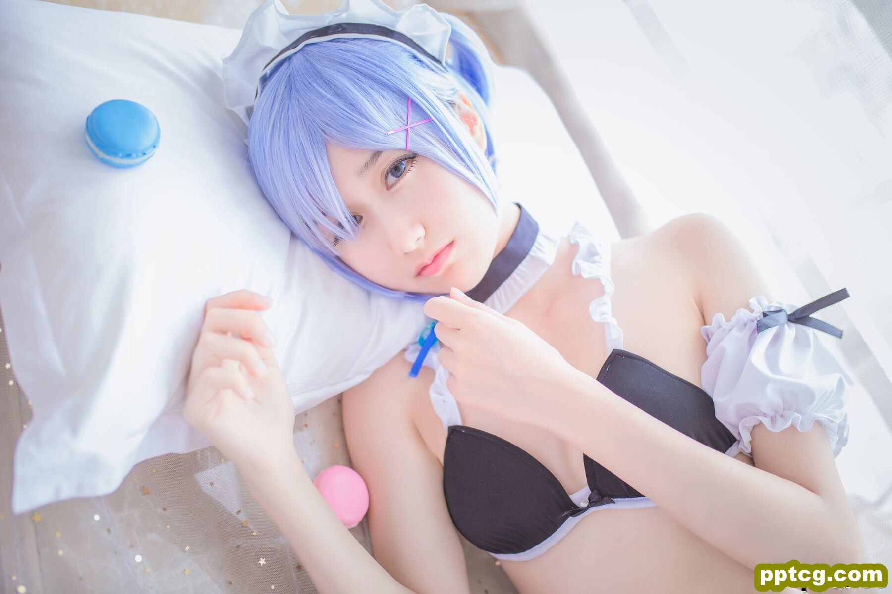 木绵绵OwO《蕾姆泳装+兔女郎》 [萝莉COS] 写真集