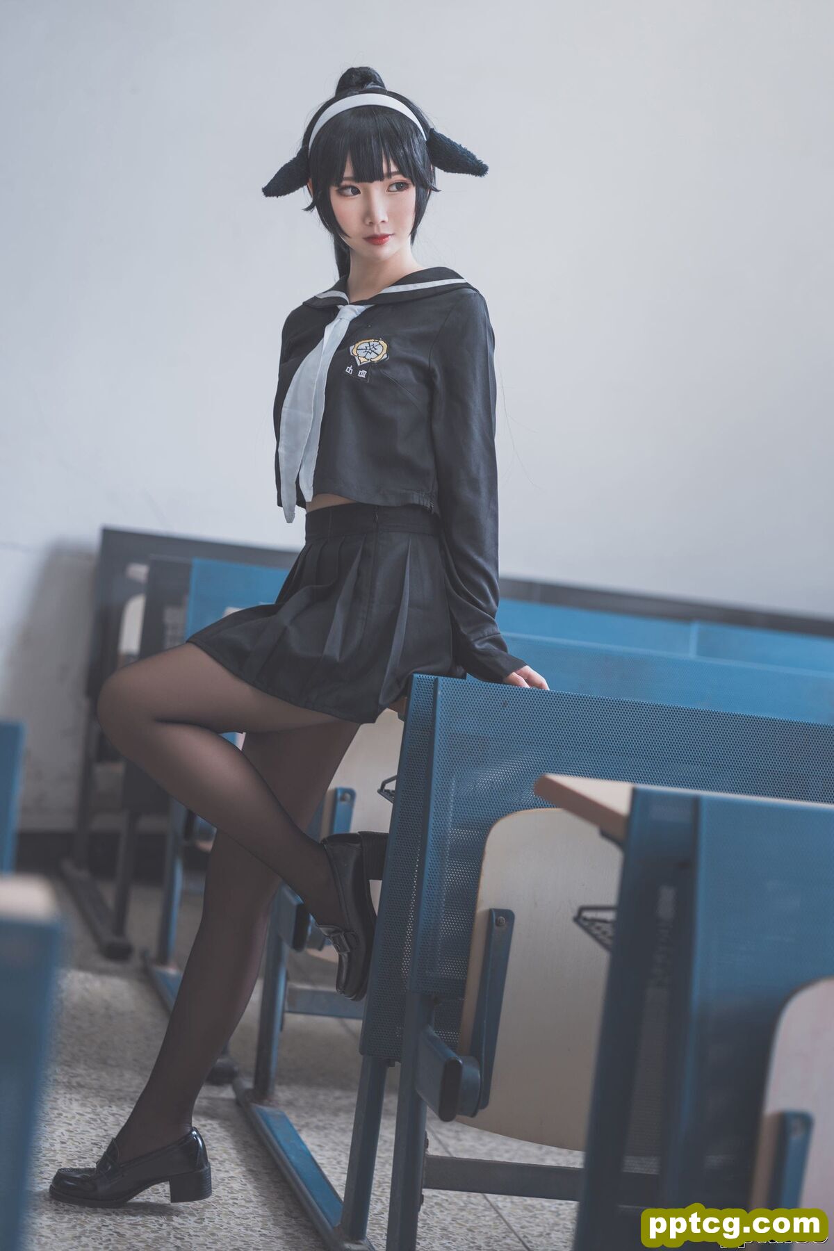COSER小姐姐面饼仙儿《高雄仙儿》  [福利COSPLAY] 写真集-皮皮兔动漫