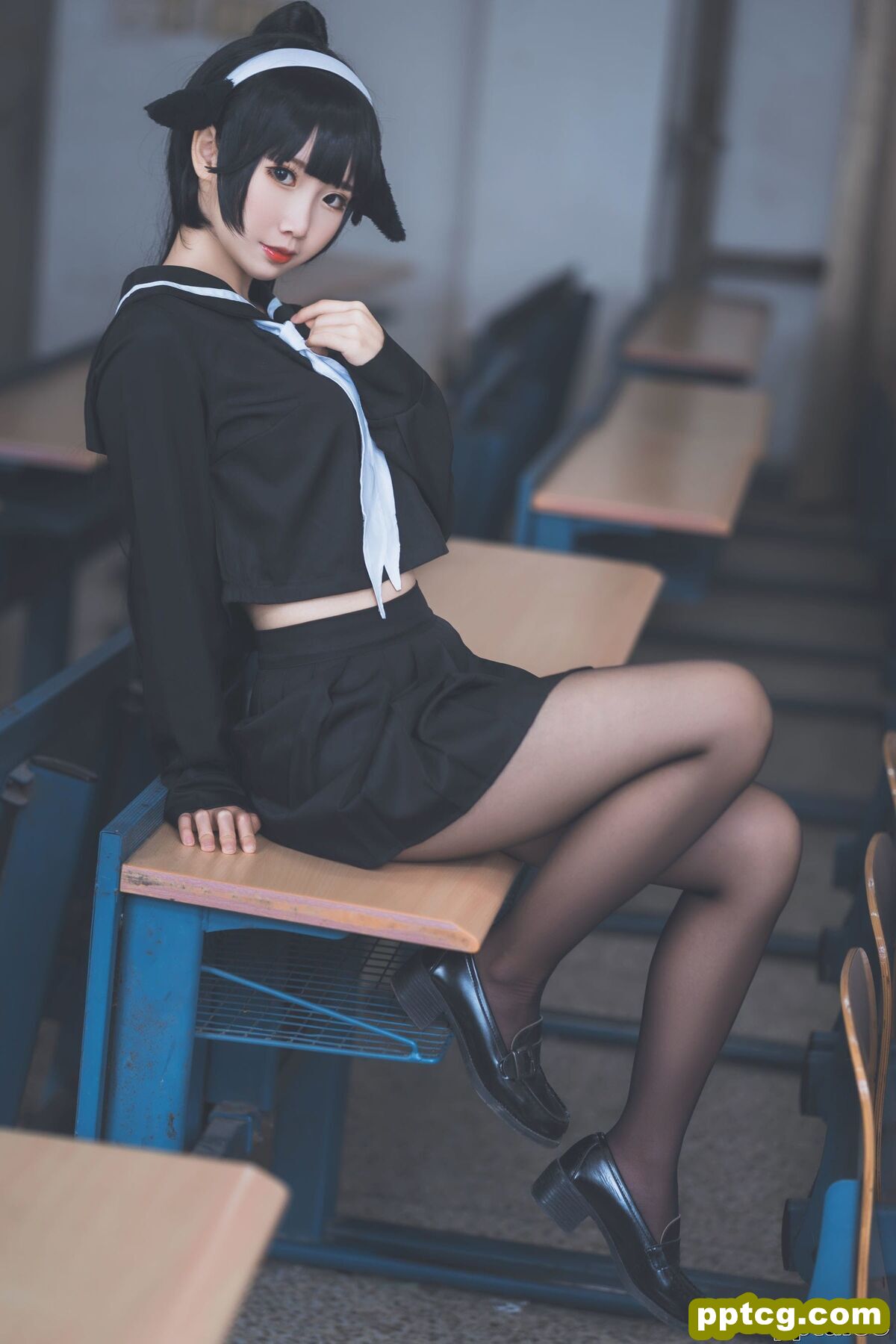 COSER小姐姐面饼仙儿《高雄仙儿》  [福利COSPLAY] 写真集