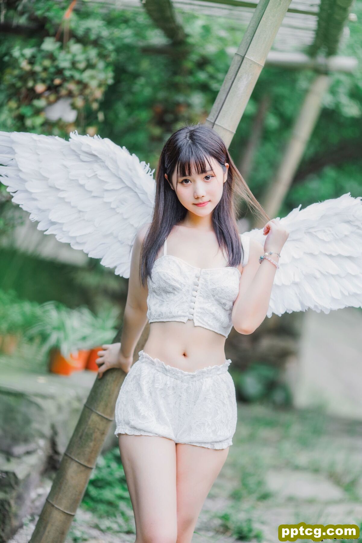 微博福利姬镜酱《空镜》 [萝莉COS] 写真集