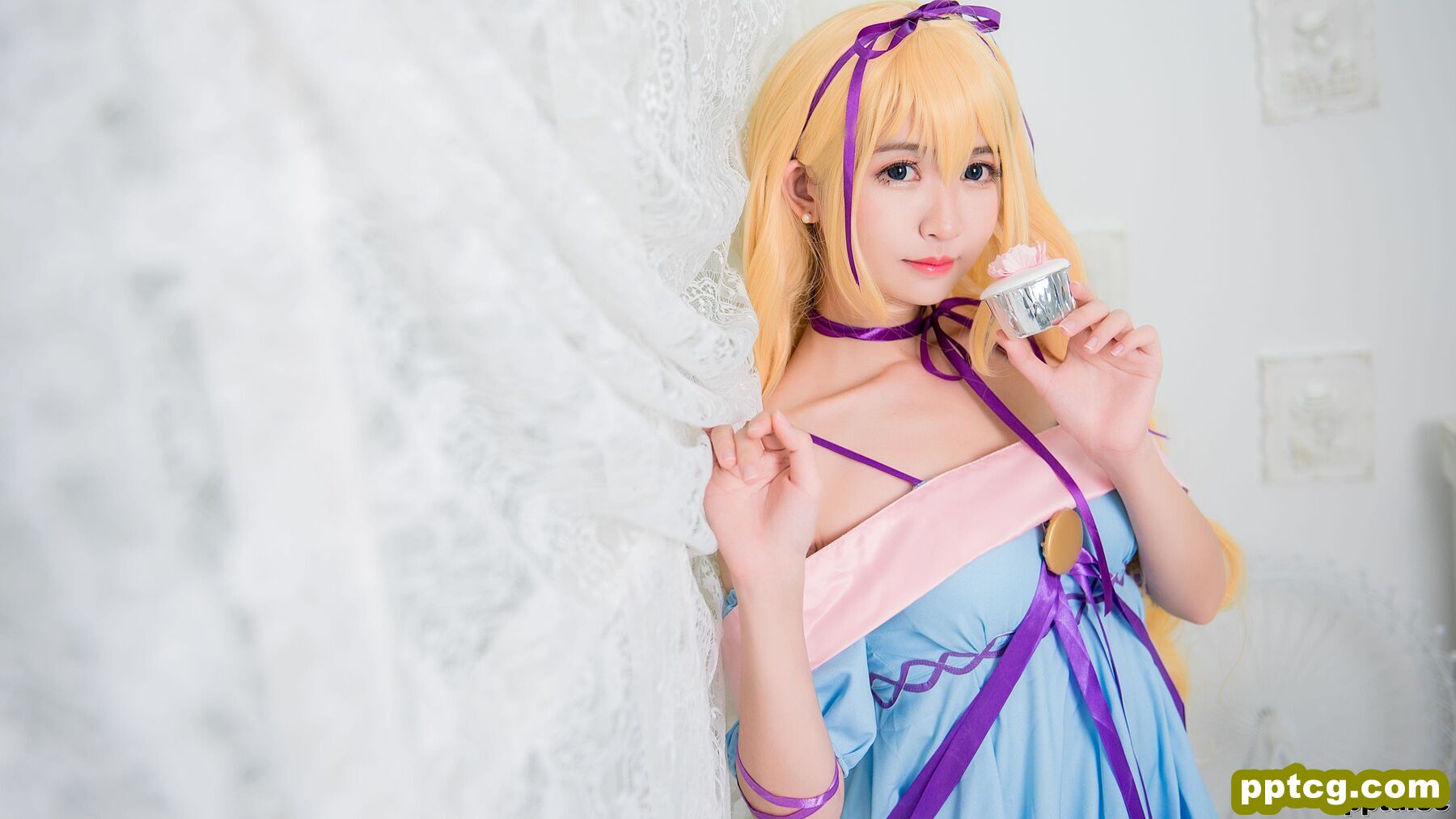COSER鳗鱼霏儿《性感吊带睡裙》 [COSPLAY美女] 写真集