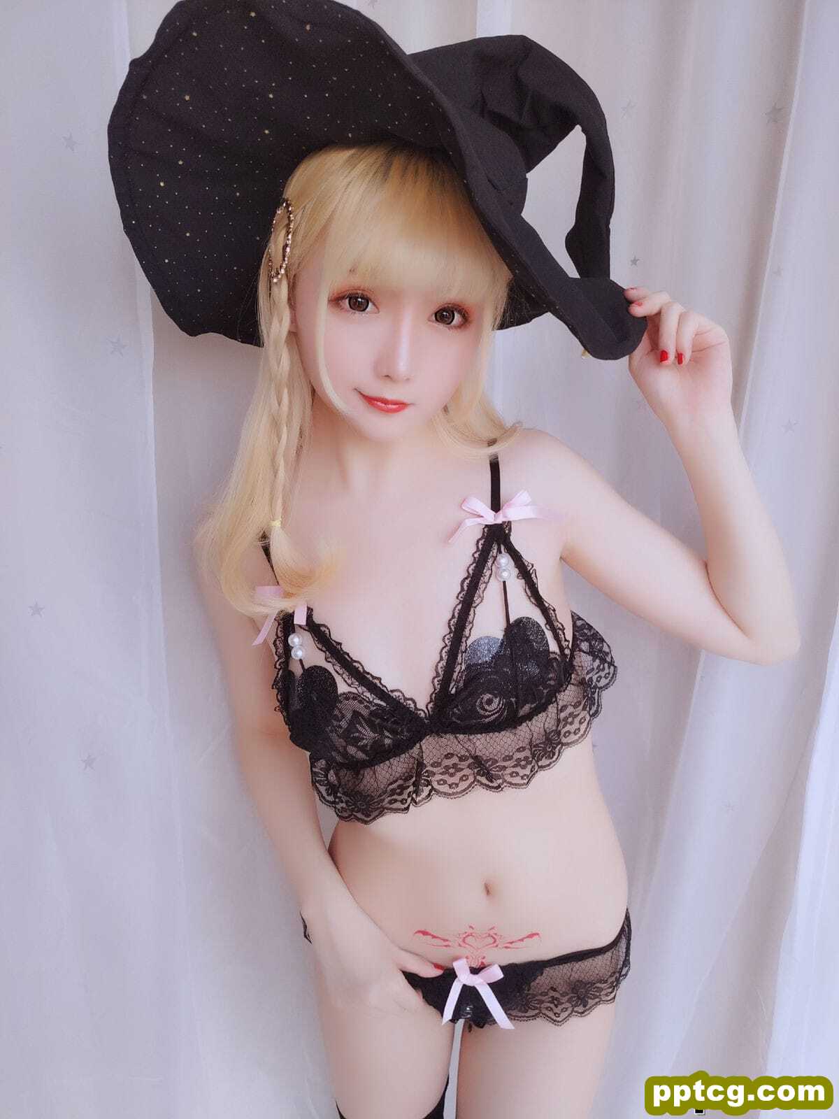 COSER小姐姐星之迟迟 《假日快乐包》 [福利COSPLAY] 写真集-皮皮兔动漫