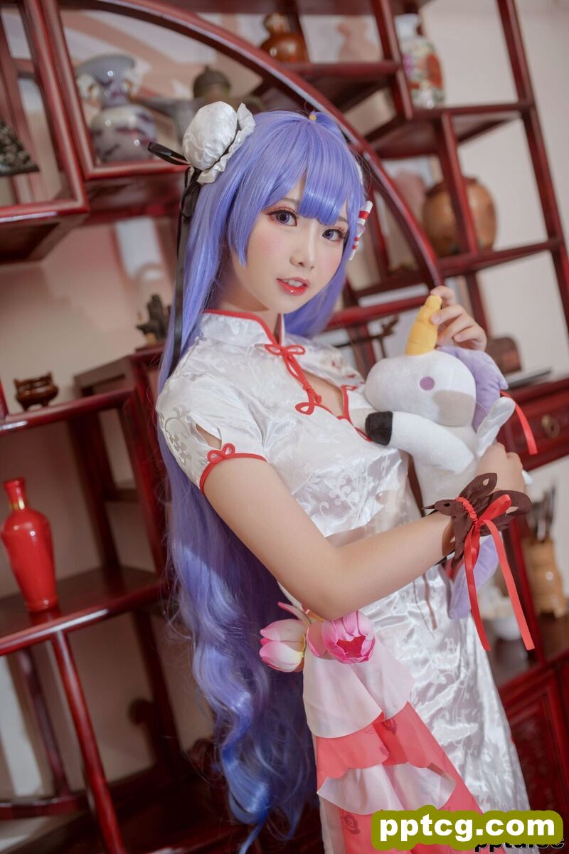 面饼仙儿《旗袍COS》 [福利COSPLAY] 写真集