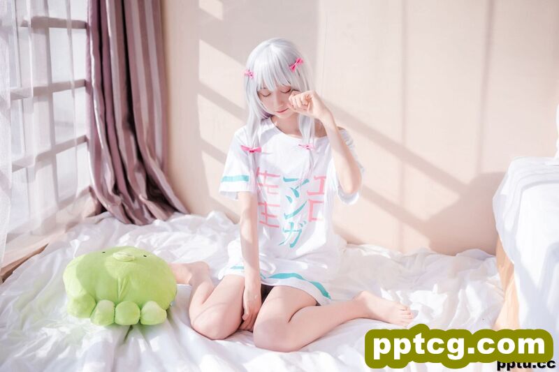 木绵绵OwO《白发魔女》 [萝莉COS] 写真集
