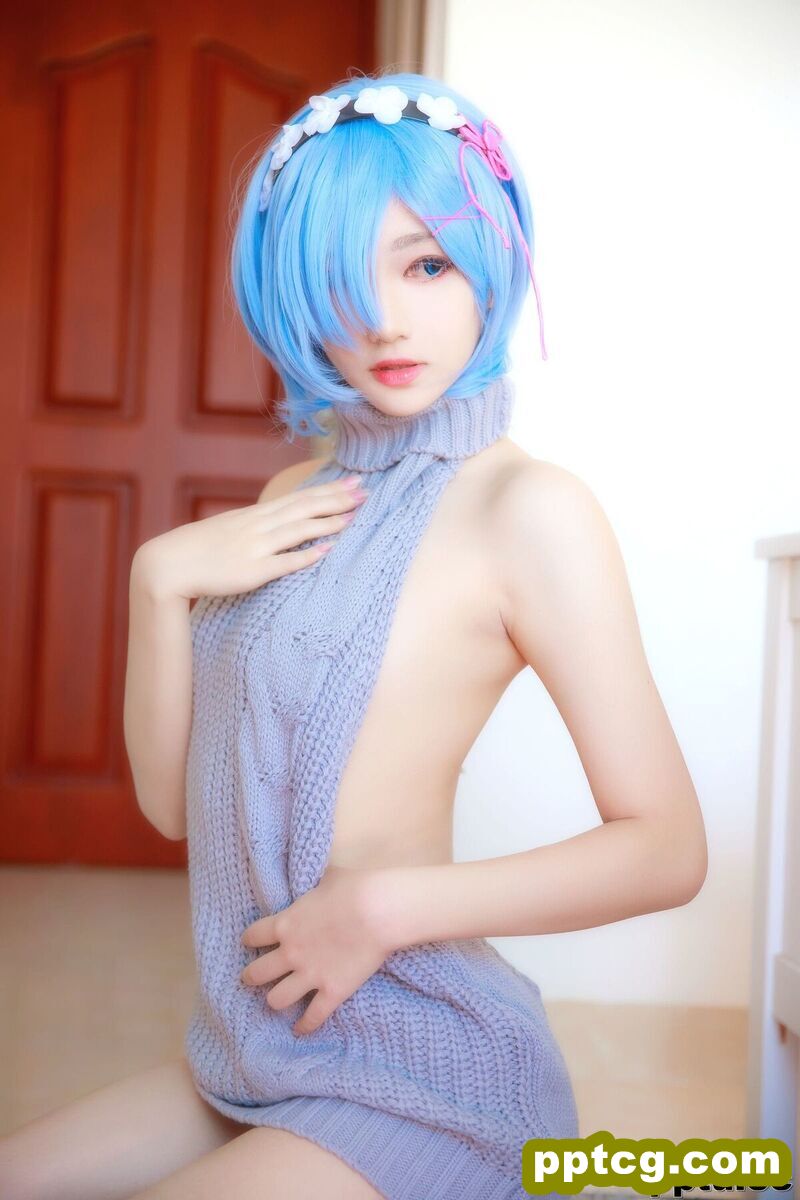南桃Momoko《蕾姆露背毛衣》 [萝莉COS] 写真集