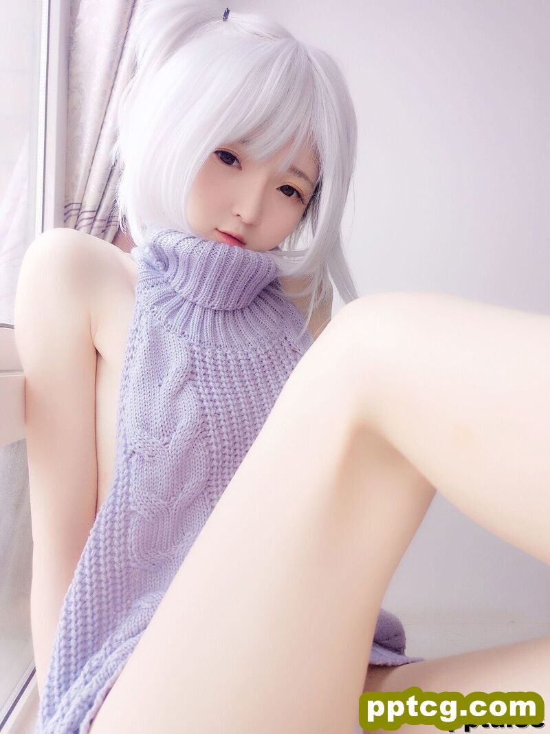 一小央泽《毛衣》 [萝莉COS] 写真集
