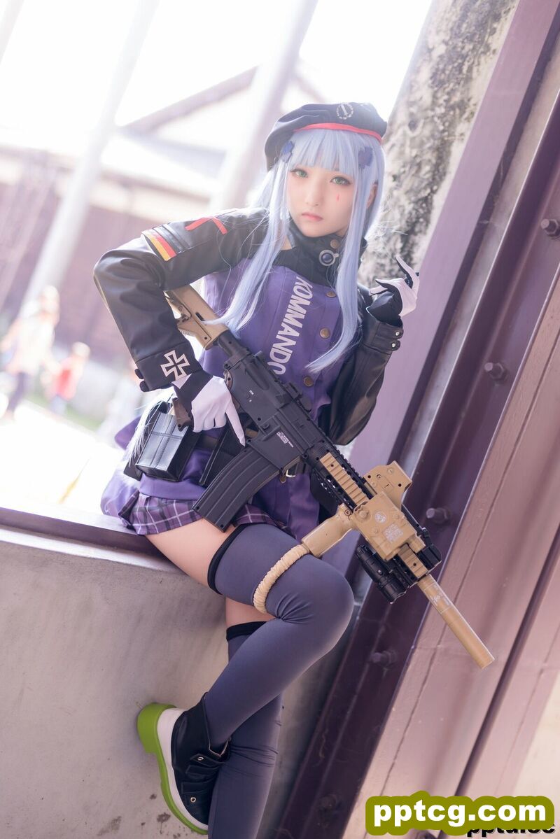 小丁Cosplay《魔女+浴池+黑丝》 [Fantasy Factory] 写真集