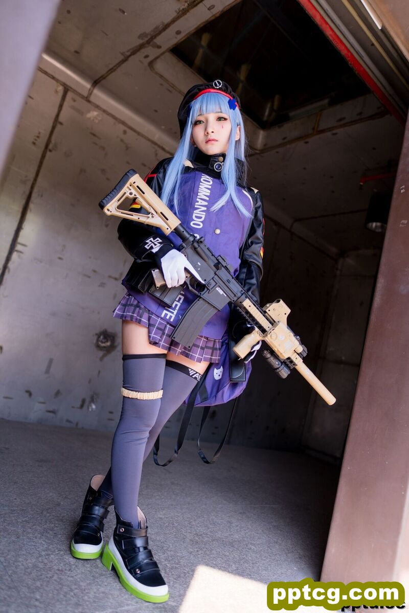 小丁Cosplay《魔女+浴池+黑丝》 [Fantasy Factory] 写真集
