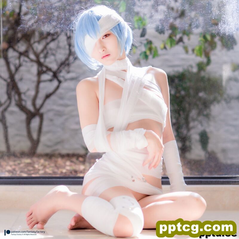 小丁Cosplay《魔女+浴池+黑丝》 [Fantasy Factory] 写真集