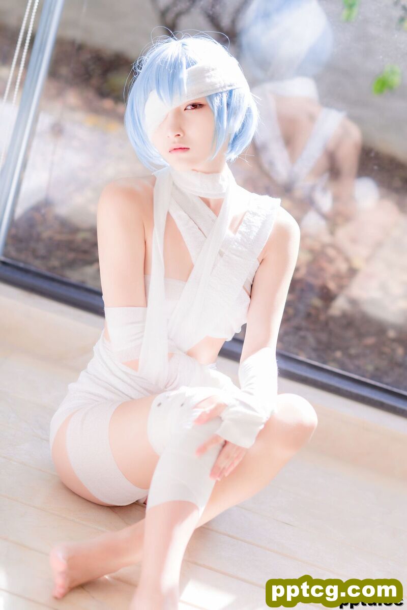 小丁Cosplay《魔女+浴池+黑丝》 [Fantasy Factory] 写真集