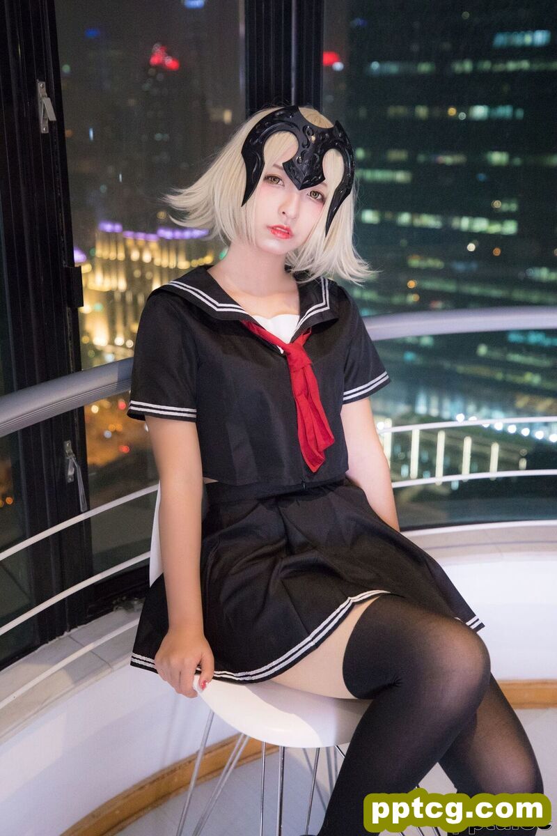神楽坂真冬《放课后》 [萝莉COSPLAY] 写真集