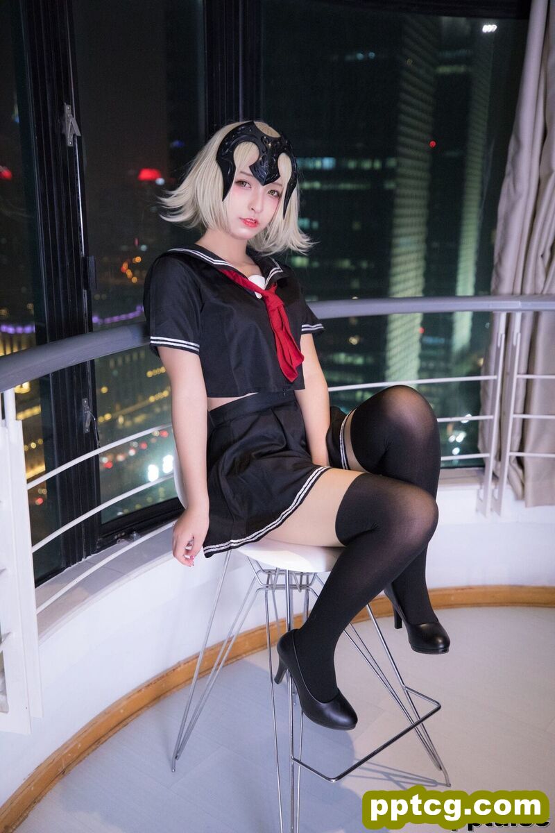 神楽坂真冬《放课后》 [萝莉COSPLAY] 写真集
