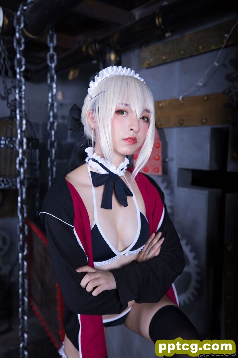 神楽坂真冬《绝对服从(Fate Grand Order)》  [COSPLAY少女] 写真集