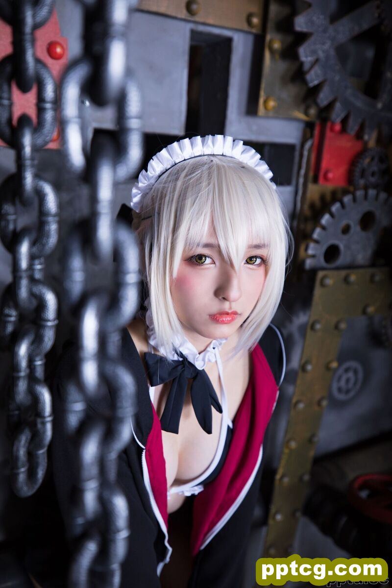 神楽坂真冬《绝对服从(Fate Grand Order)》  [COSPLAY少女] 写真集