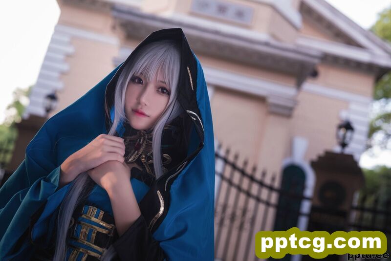腐团儿Ikaros 《玛莎》 [萝莉COS] 写真集