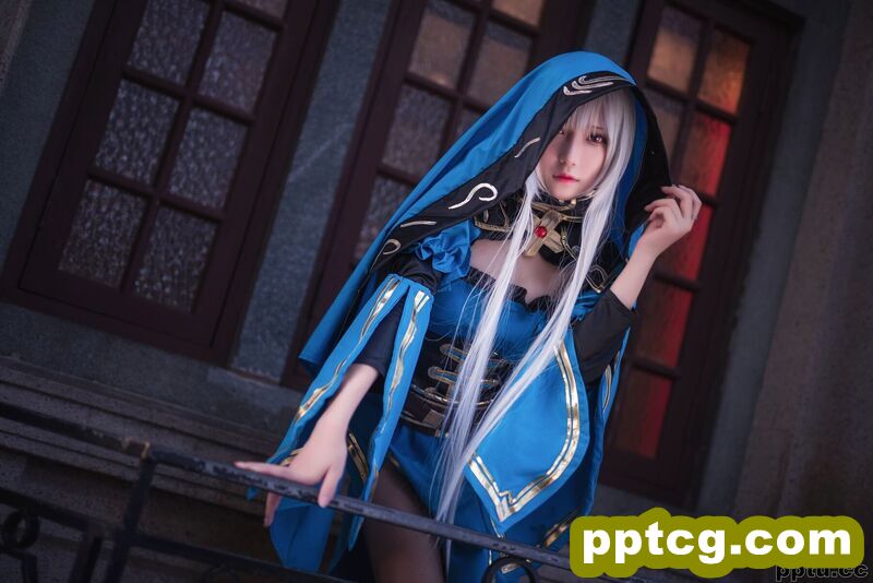 腐团儿Ikaros 《玛莎》 [萝莉COS] 写真集