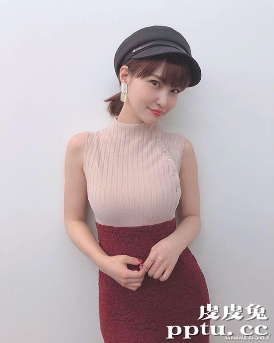 衣服快包不住的好身材 写真女星岸明日香