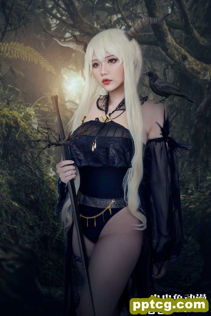 女仆Saber的精心照顾 一周大师级CosPlay赏