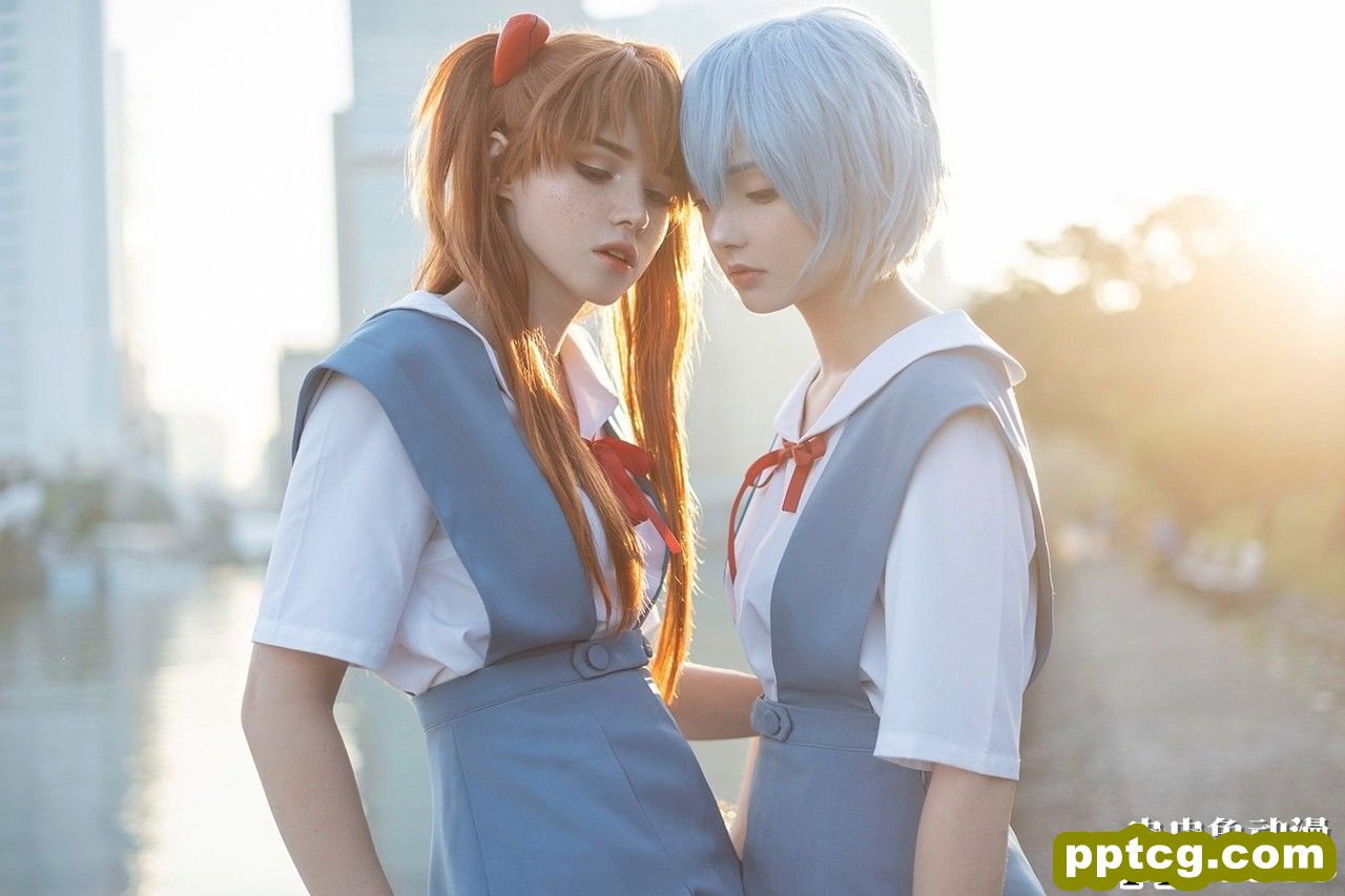 女装克劳德和别样的蒂法 一周大师级CosPlay赏