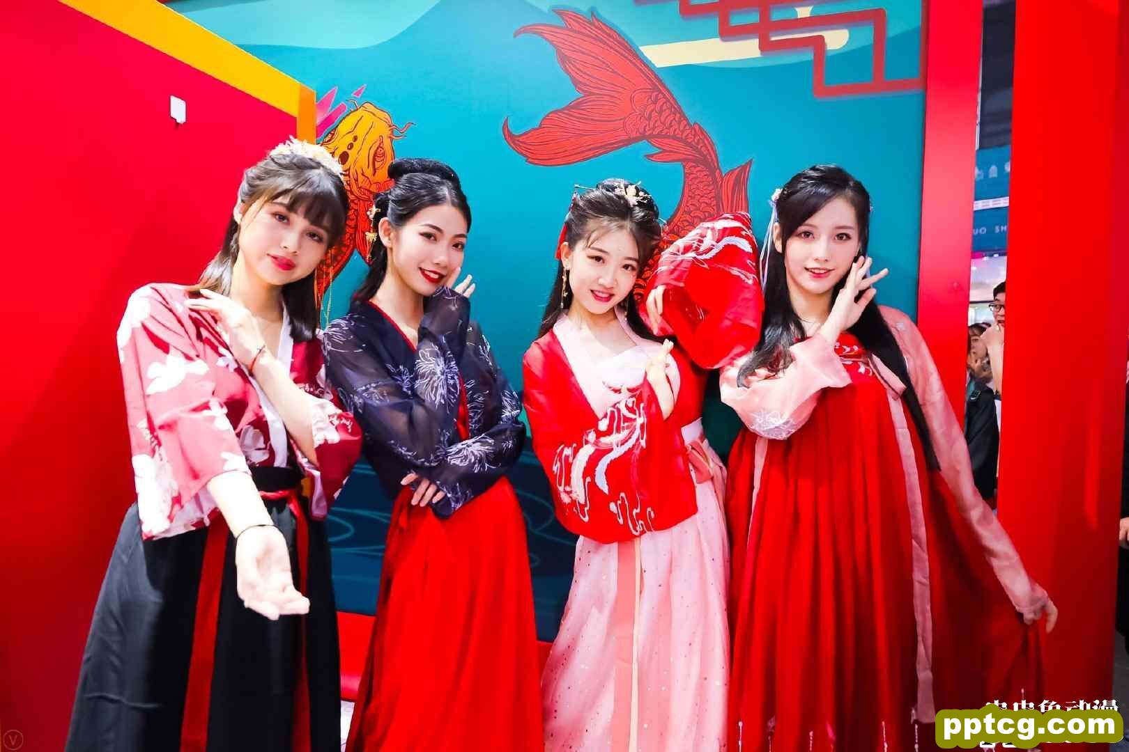 2020ChinaJoy首度亮相洛裳华服•赏 传统服饰文化潮下的游戏圈