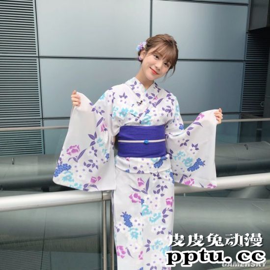 一登场就收视率狂飙 天气预报女神贵岛明日香