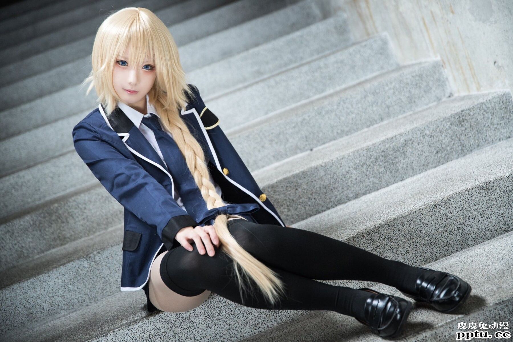 地狱撩妹达人与贴心女仆蕾姆 一周大师级CosPlay赏