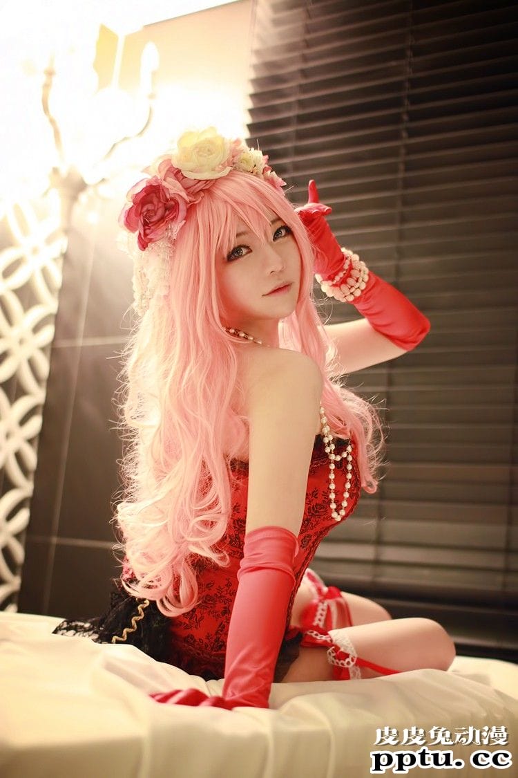 肉感猫娘野性美少女战士 一周大师级CosPlay赏
