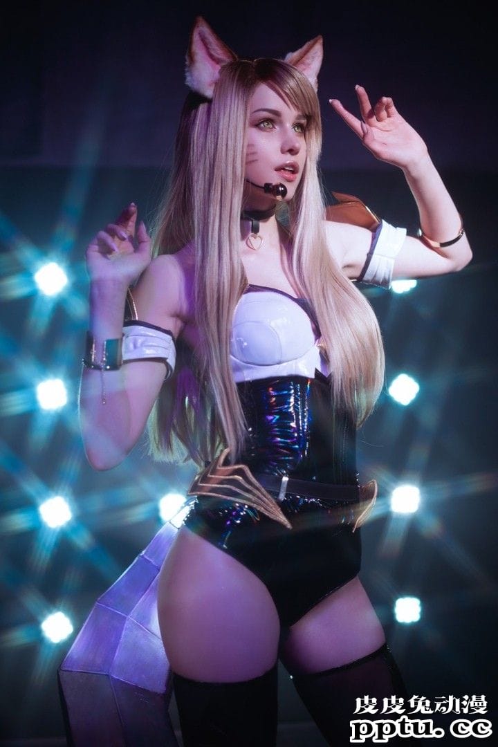 超大身材的学妹驾到 一周大师级CosPlay赏