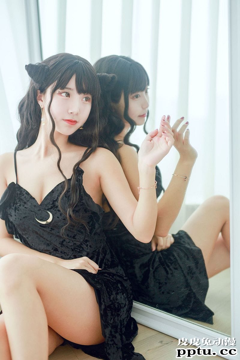 黑川COSPLAY小恶魔黑裙子写真套图[31P]