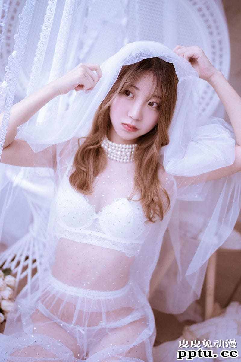 黑川COSPLAY年上彼女婚纱+毛衣摄影写真[39P]