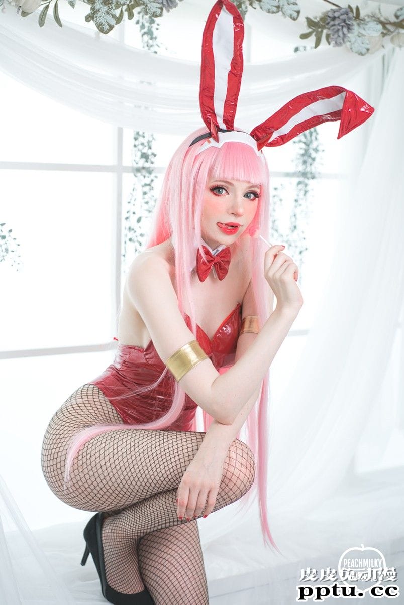 网袜兔女郎与胶衣下平玲花 一周大师级CosPlay赏-皮皮兔动漫