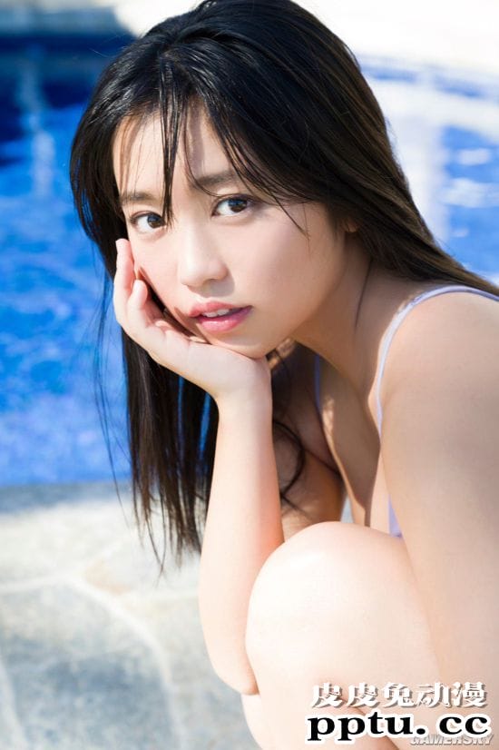 超常发育的曲线身材 甜美笑颜的写真偶像大原优乃