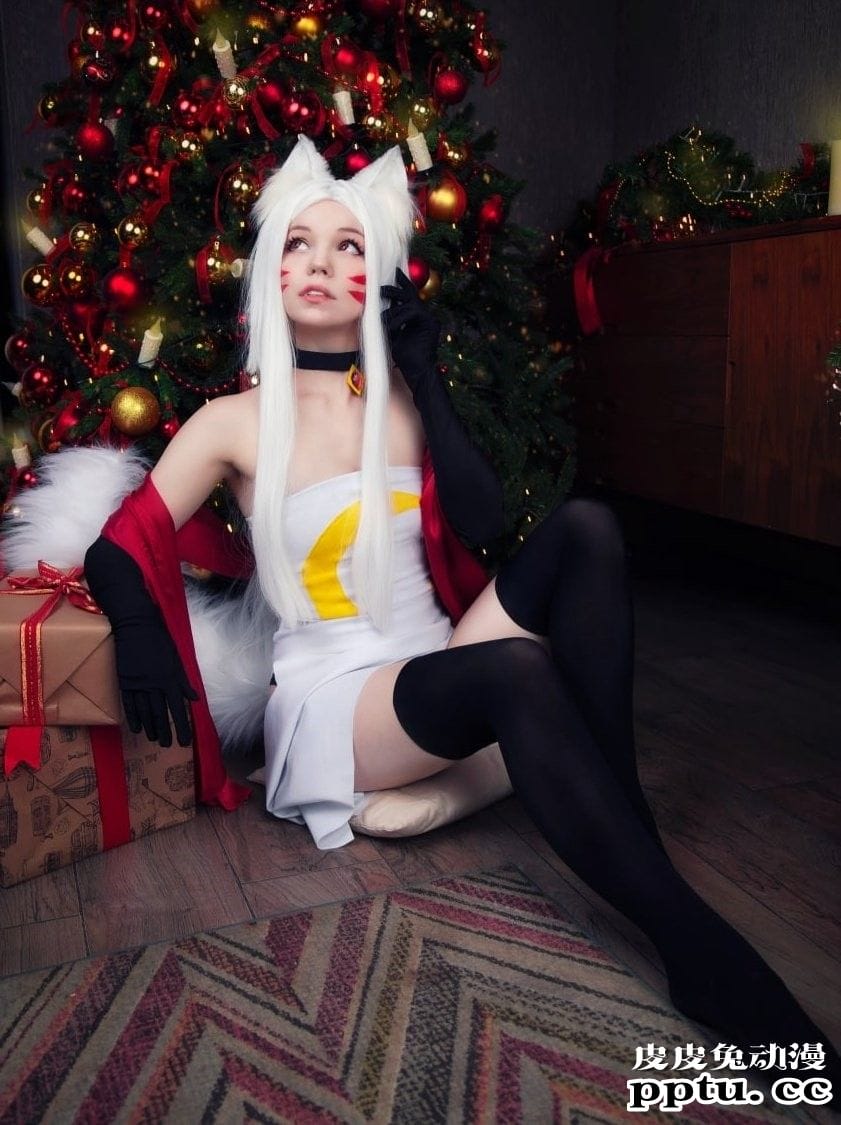 娘化PS5怎么用光盘?一周大师级CosPlay赏